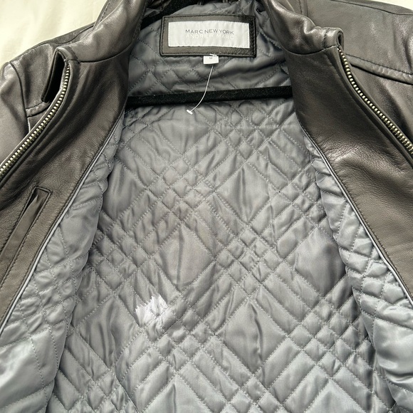 Andrew Marc , men’s , like brand new leather jacket, never worn! - Picture 3 of 4